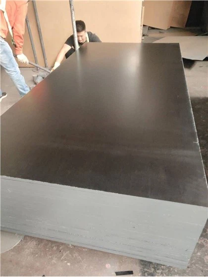 Xingang הטוב ביותר למכירה F17 יריעת דיקט עם סרט שחור לבנייה לשימוש Ffp לבודים ימיים